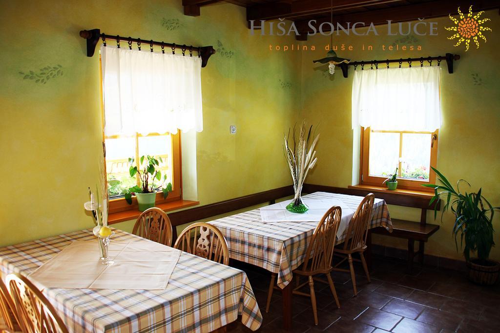 Guest House Hisa Sonca Luče Екстериор снимка