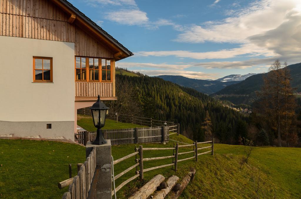 Guest House Hisa Sonca Luče Екстериор снимка